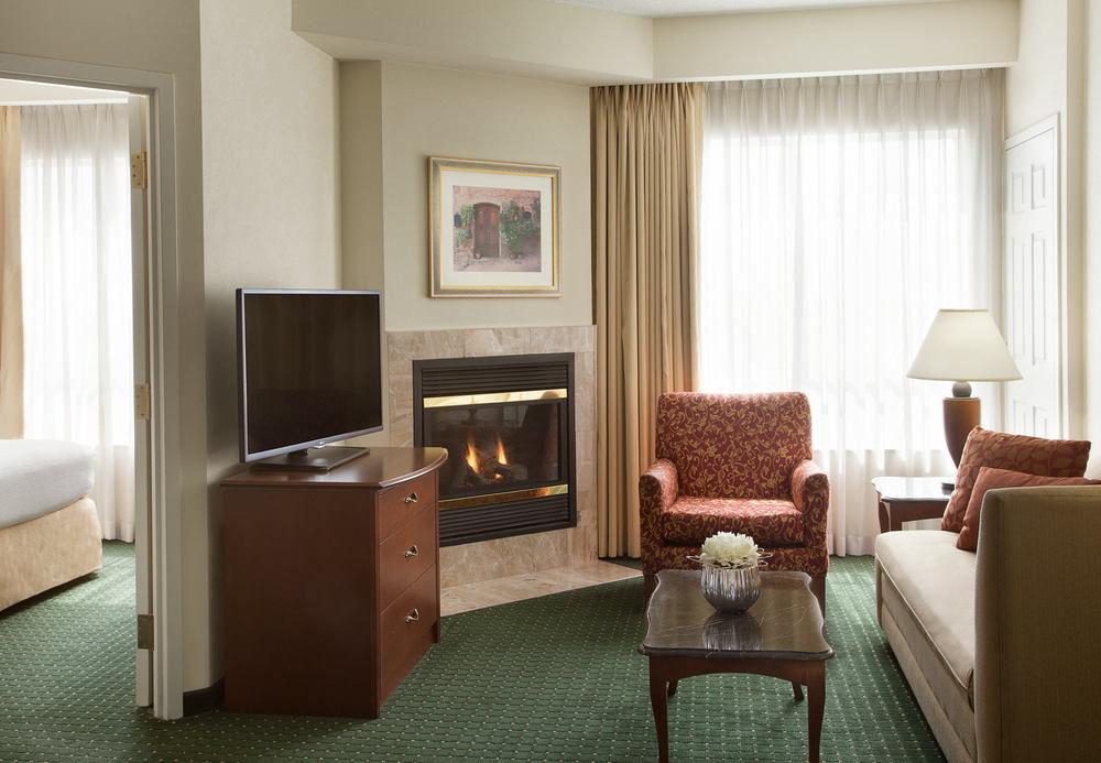 Residence Inn By Marriott Toronto Airport Εξωτερικό φωτογραφία