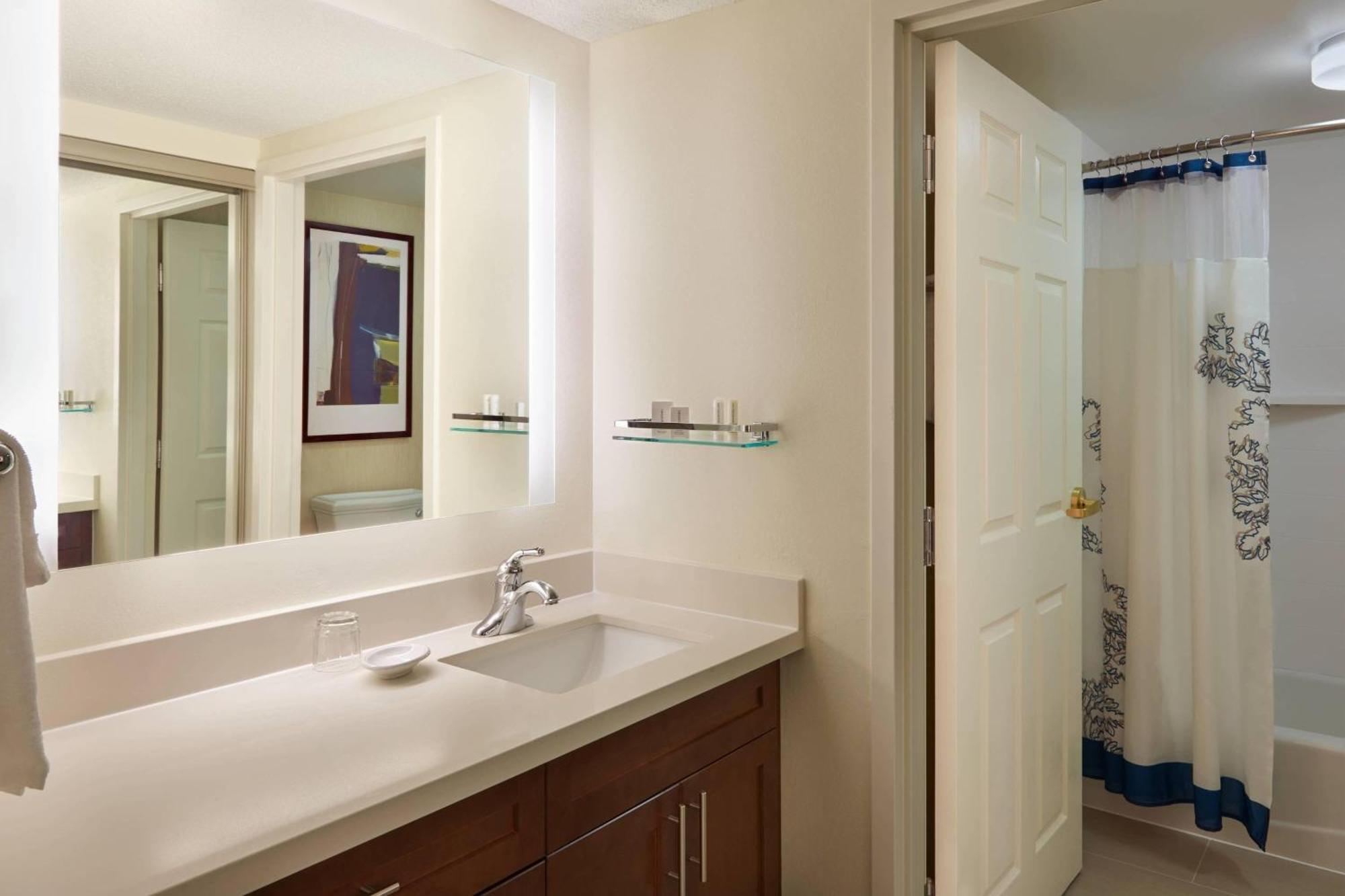 Residence Inn By Marriott Toronto Airport Εξωτερικό φωτογραφία