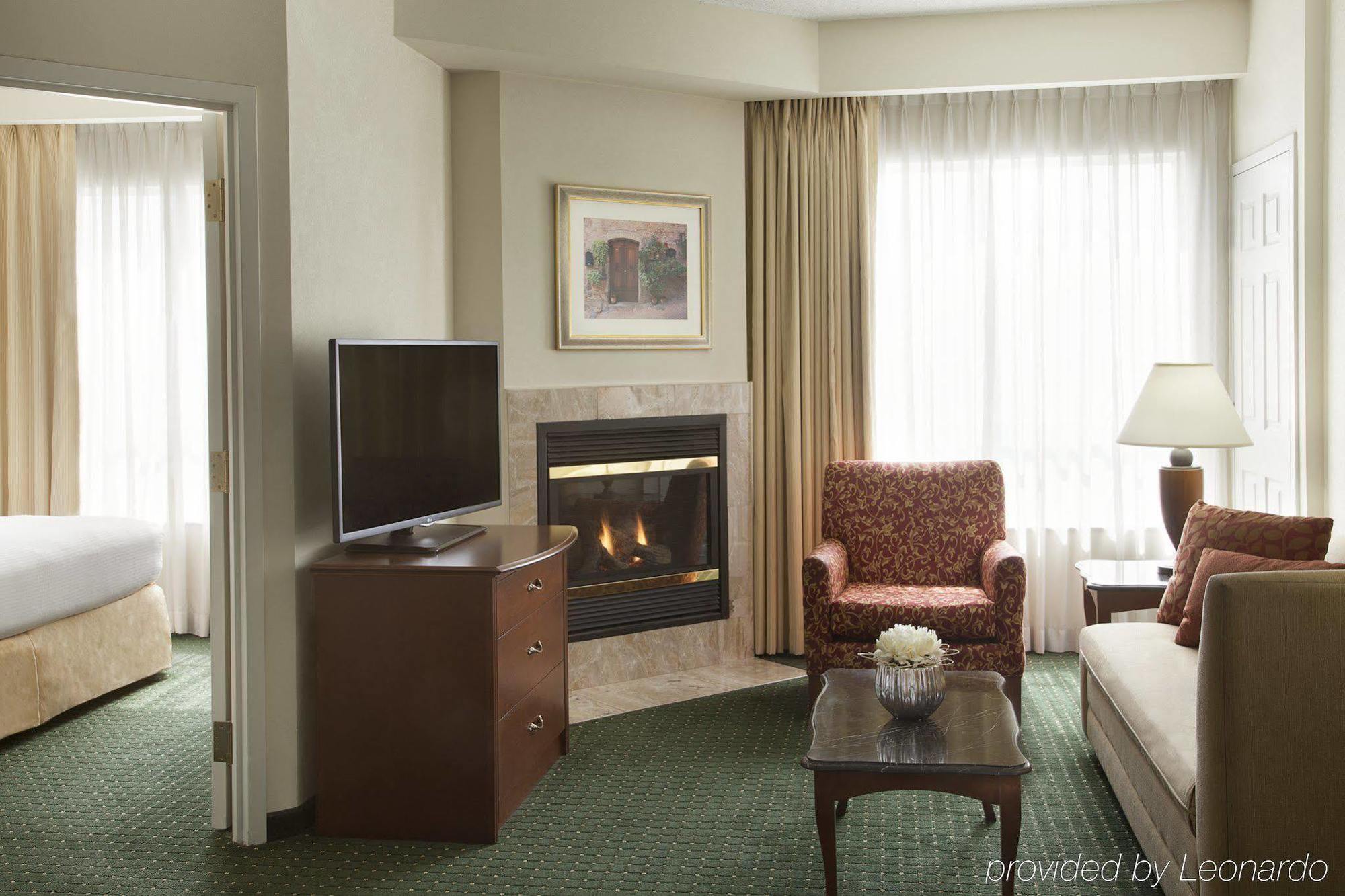 Residence Inn By Marriott Toronto Airport Εξωτερικό φωτογραφία